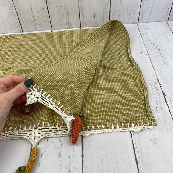 VTG 3d Crocheted Veggie & Fruit Green Edge Kitchen Hand Tea Towels - Picture 7 of 10